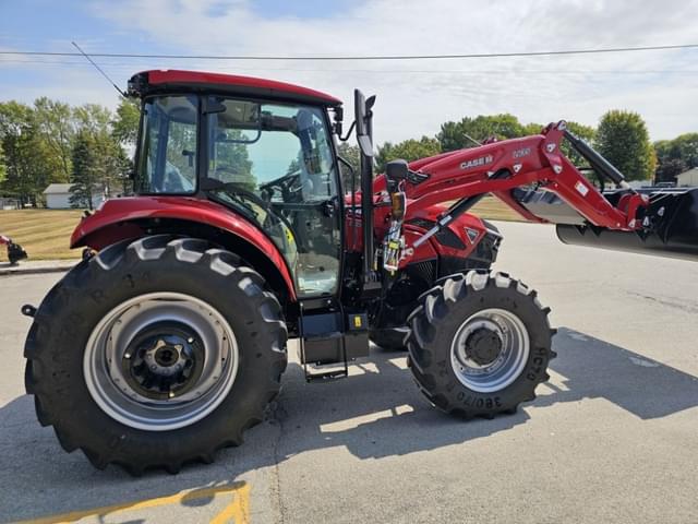 Image of Case IH Farmall 100C equipment image 3