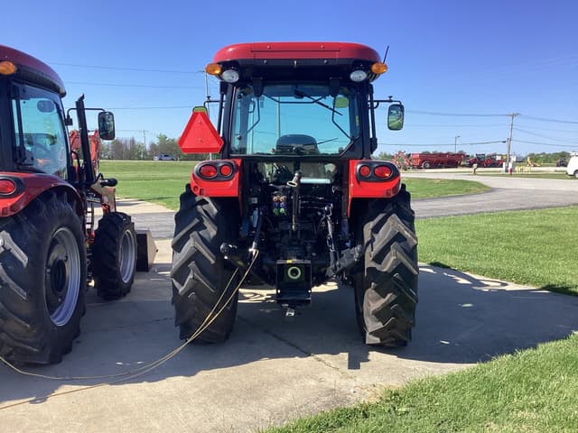 Image of Case IH Farmall 115A equipment image 3