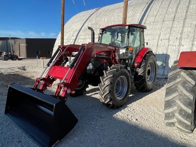 Image of Case IH Farmall 120C equipment image 3