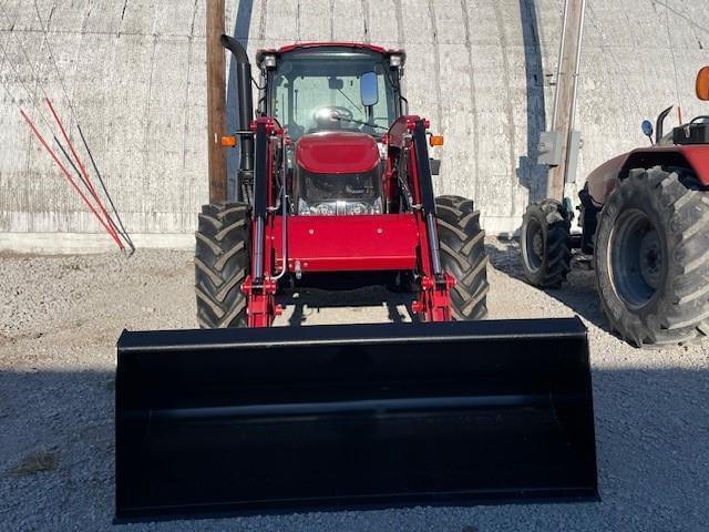 Image of Case IH Farmall 120C equipment image 2