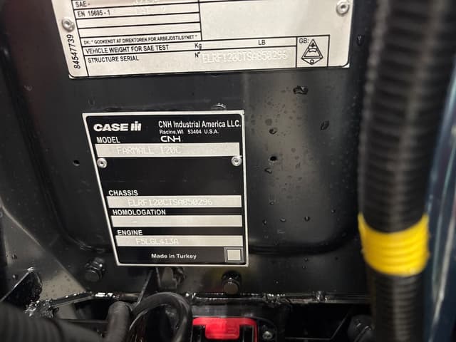 Image of Case IH Farmall 120C equipment image 1