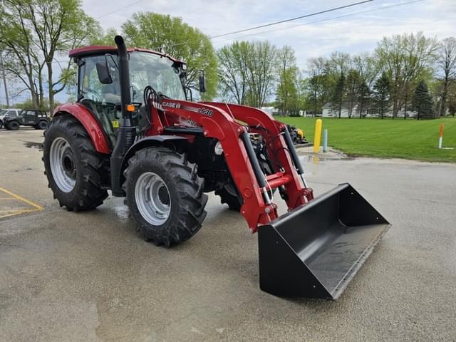 Image of Case IH Farmall 120C equipment image 2