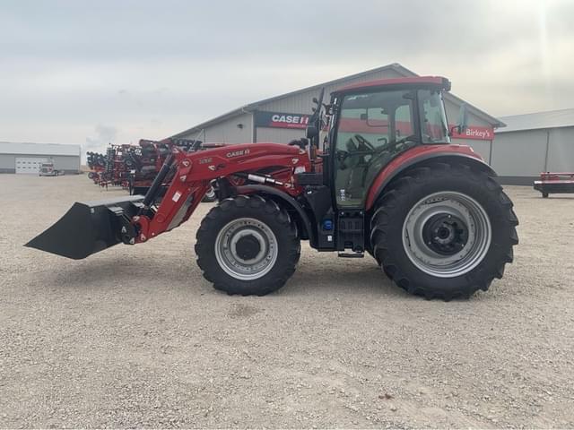 Image of Case IH Farmall 120C equipment image 4
