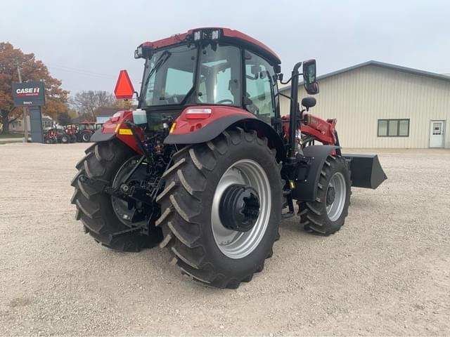 Image of Case IH Farmall 120C equipment image 1