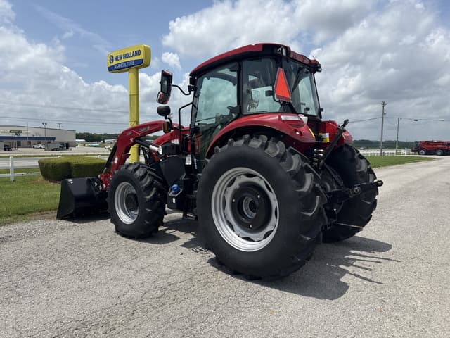 Image of Case IH Farmall 120C equipment image 3
