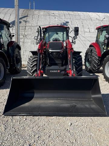Image of Case IH Farmall 120C equipment image 2