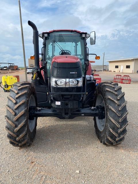 Image of Case IH Farmall 140A equipment image 1