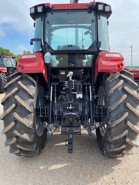 Image of Case IH Farmall 140A equipment image 2