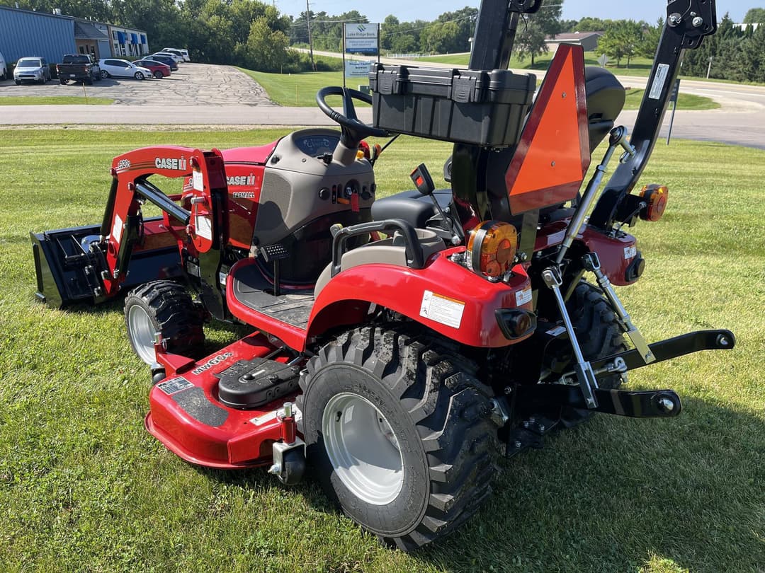 Image of Case IH Farmall 25SC Image 1
