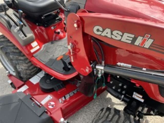 Image of Case IH Farmall 25SC equipment image 4
