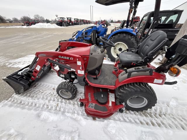 Image of Case IH Farmall 25SC equipment image 1