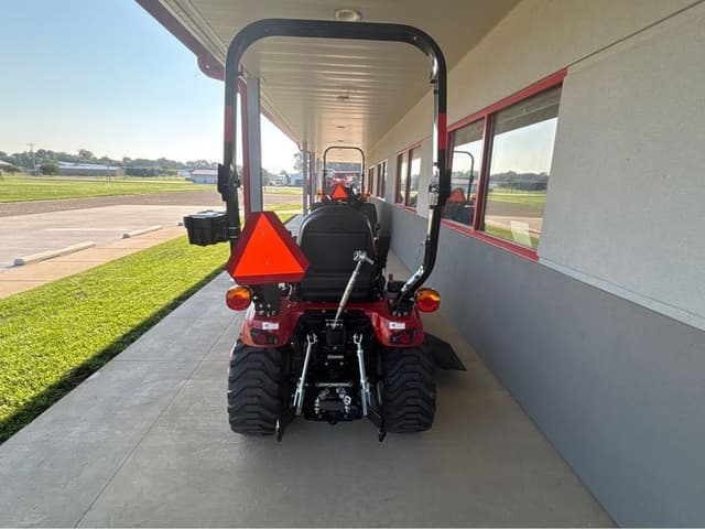 Image of Case IH Farmall 25SC equipment image 3