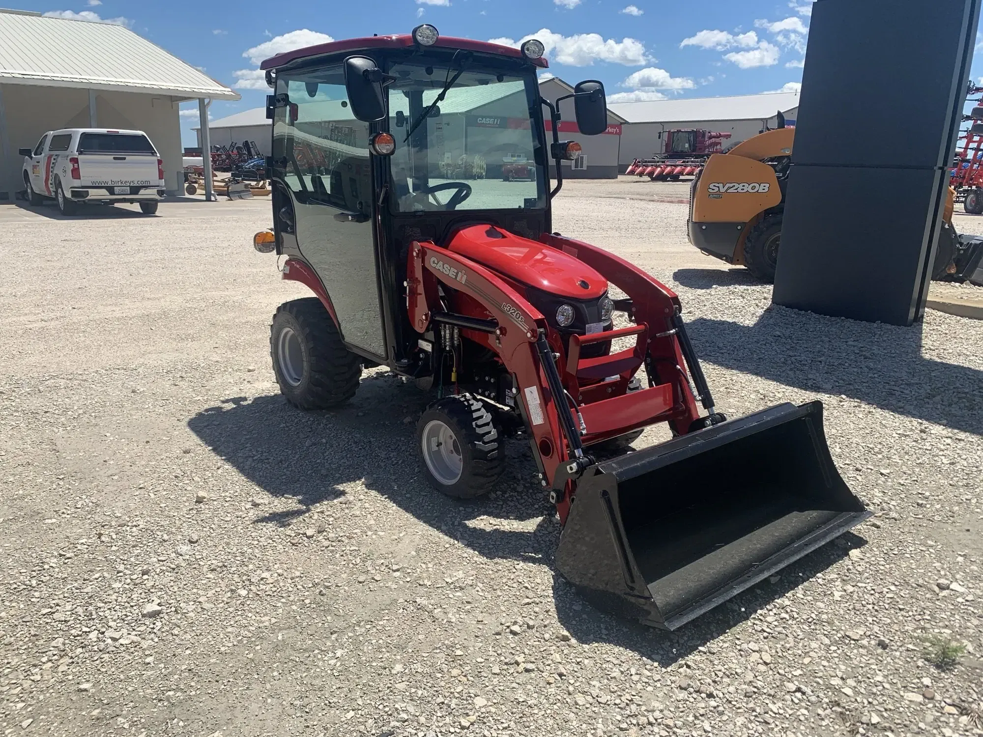Main image Case IH Farmall 25SC