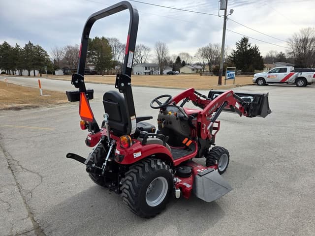 Image of Case IH Farmall 25SC equipment image 3