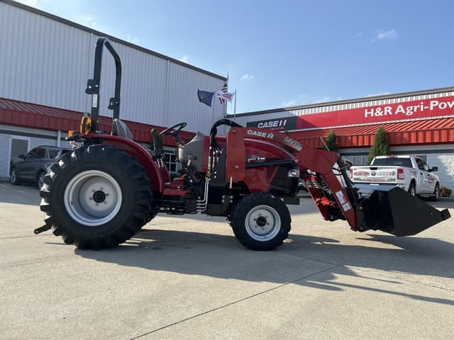 Image of Case IH Farmall 35A equipment image 1