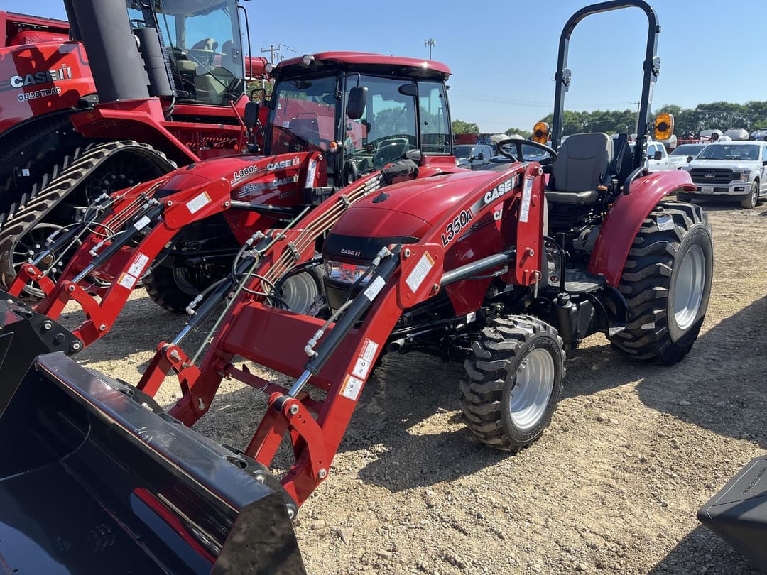 Image of Case IH Farmall 35C Image 0