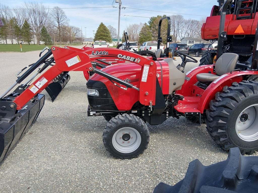 2025 Case IH Farmall 40A Equipment Image0