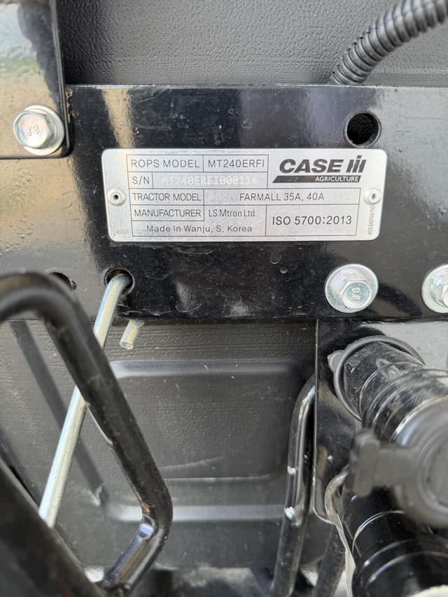 Image of Case IH Farmall 40A equipment image 4