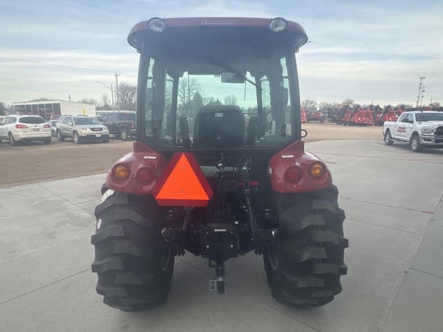 Image of Case IH Farmall 45C equipment image 3