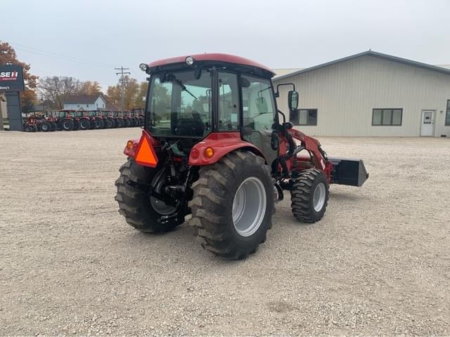 Image of Case IH Farmall 45C equipment image 2