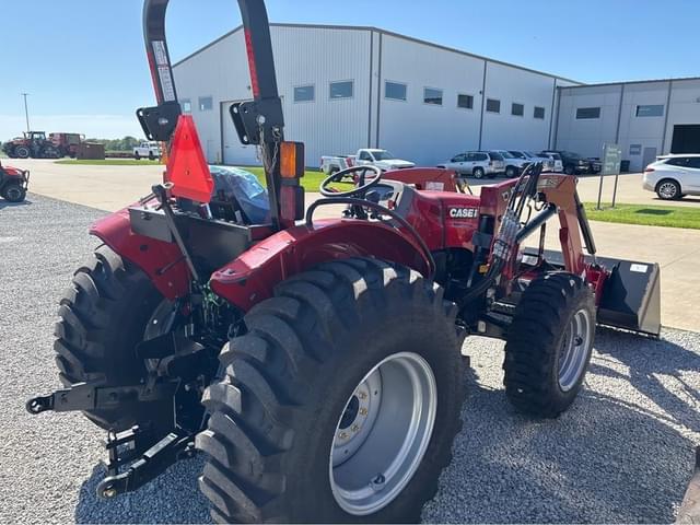 Image of Case IH Farmall 50A equipment image 3