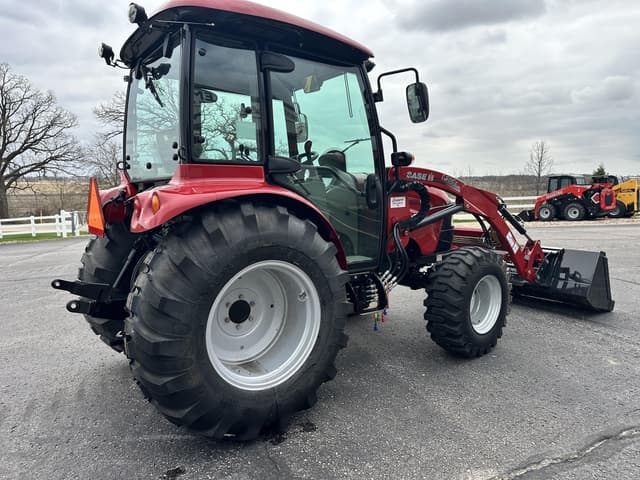 Image of Case IH Farmall 55C equipment image 4