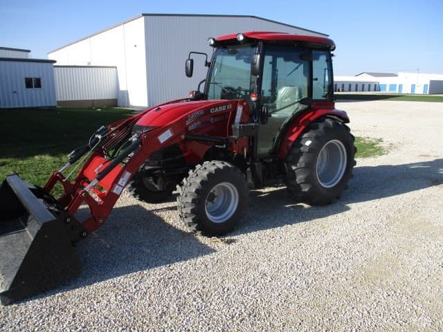 Image of Case IH Farmall 55C equipment image 1