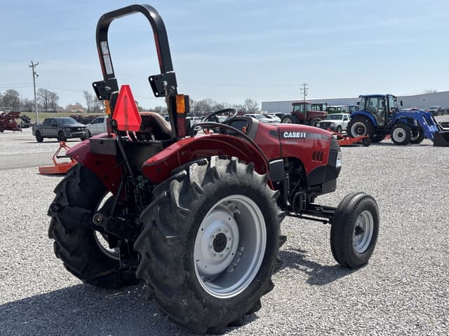 Image of Case IH Farmall 60A equipment image 2