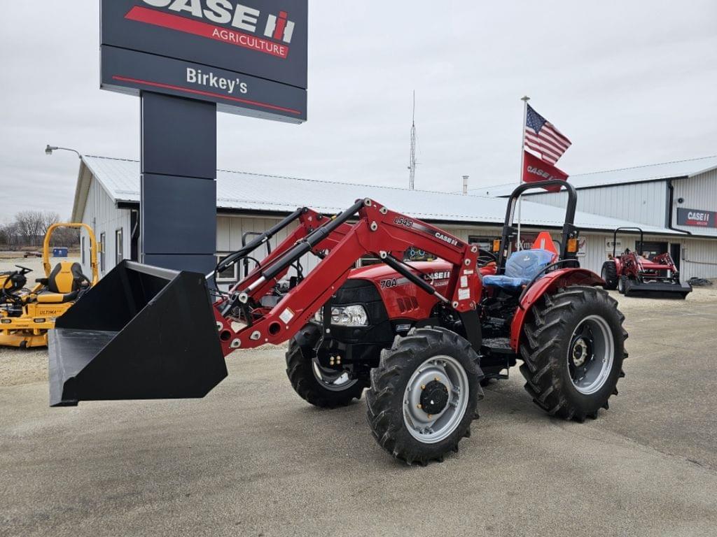 Image of Case IH Farmall 70A Primary image