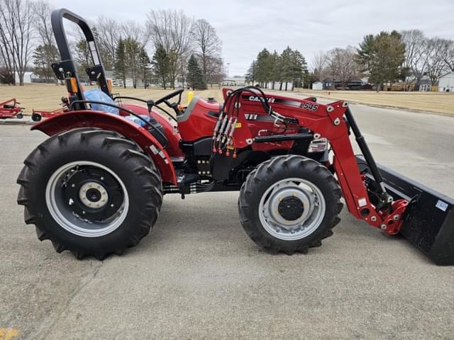 Image of Case IH Farmall 70A equipment image 4