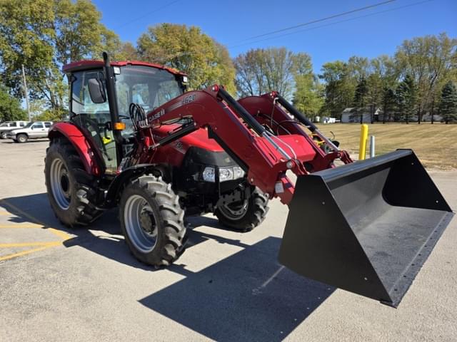 Image of Case IH Farmall 75C equipment image 2
