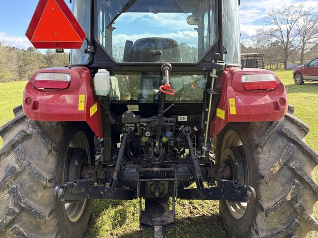 Image of Case IH Farmall 75C equipment image 2