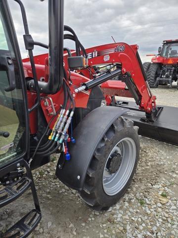 Image of Case IH Farmall 75C equipment image 3