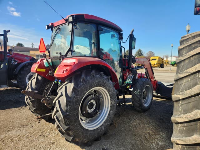 Image of Case IH Farmall 75C equipment image 3