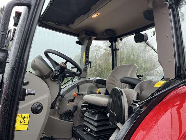 Image of Case IH Farmall 75C equipment image 2