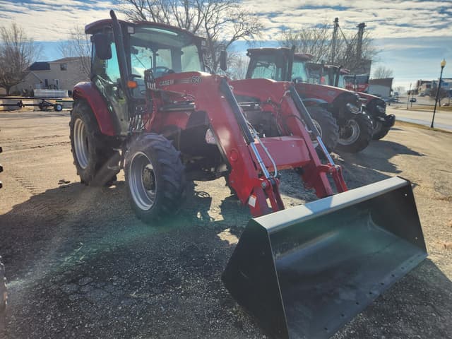 Image of Case IH Farmall 75C equipment image 4