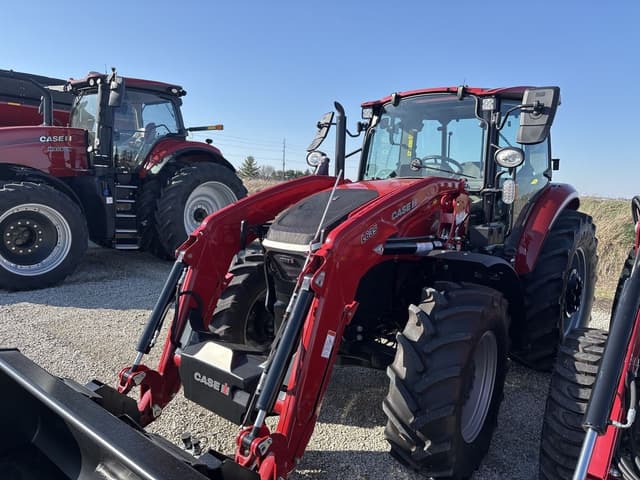 Image of Case IH Farmall 120C equipment image 2