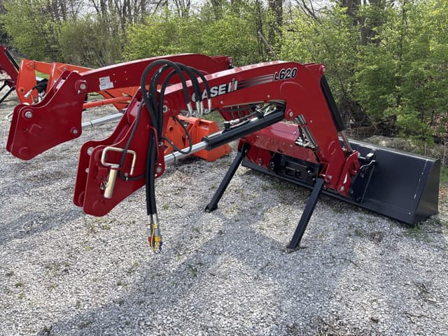 Image of Case IH L620 equipment image 2