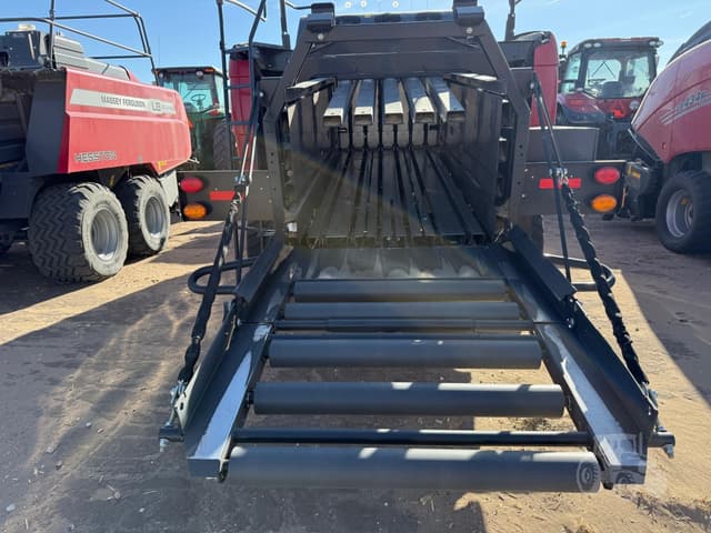 Image of Case IH 435 equipment image 3