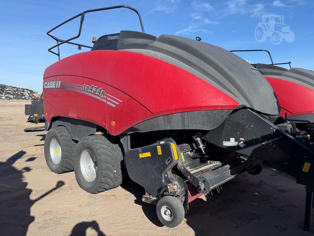 Image of Case IH LB434 Primary image
