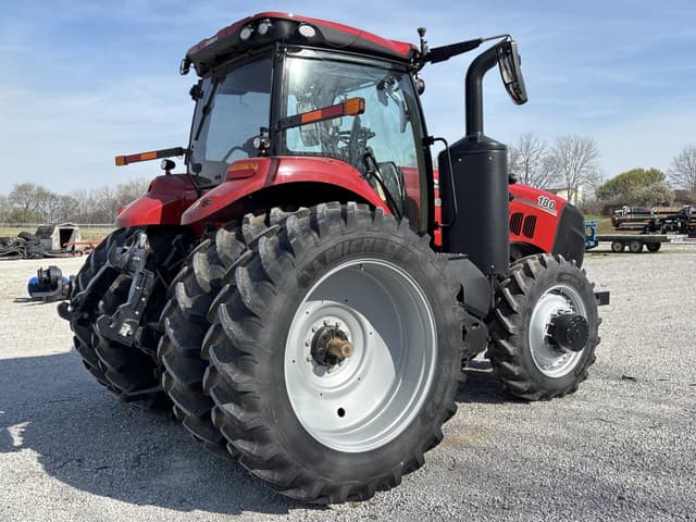 Image of Case IH Magnum 180 equipment image 2