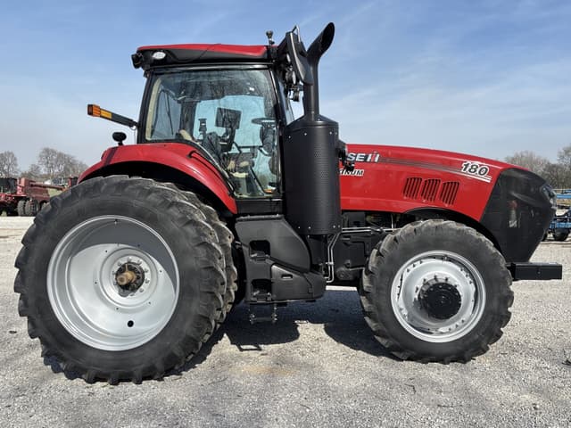 Image of Case IH Magnum 180 equipment image 1