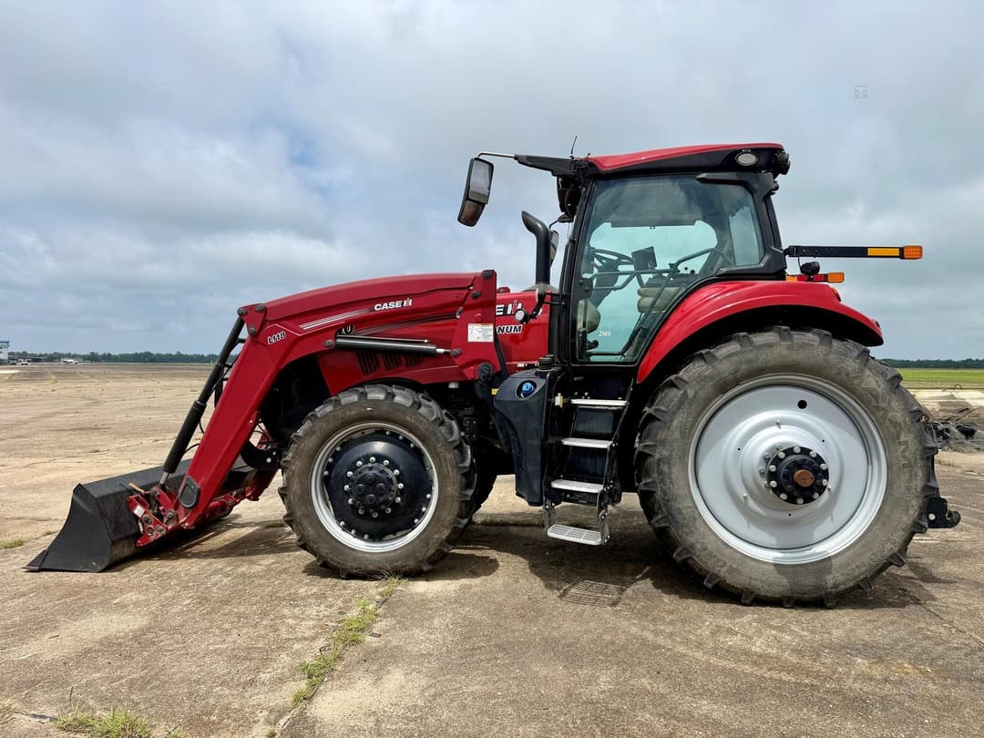 Image of Case IH Magnum 200 Primary Image