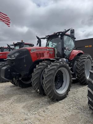 2025 Case IH Magnum 280 Image