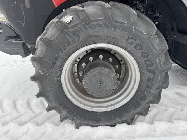 Image of Case IH Magnum 220 equipment image 2