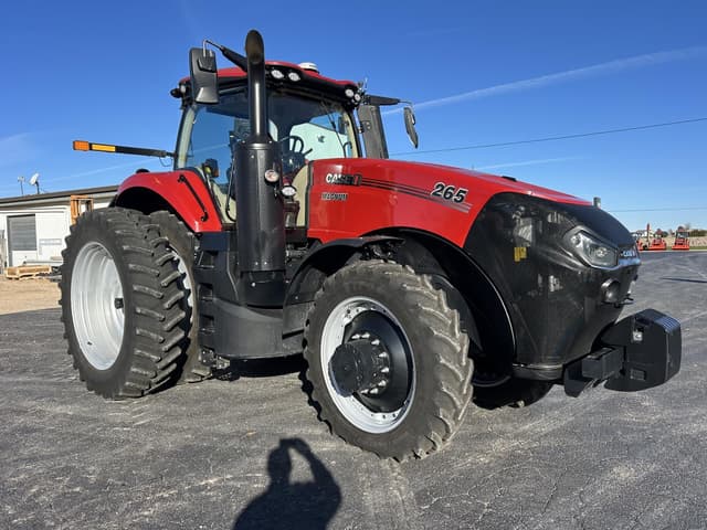 Image of Case IH Magnum 265 equipment image 2