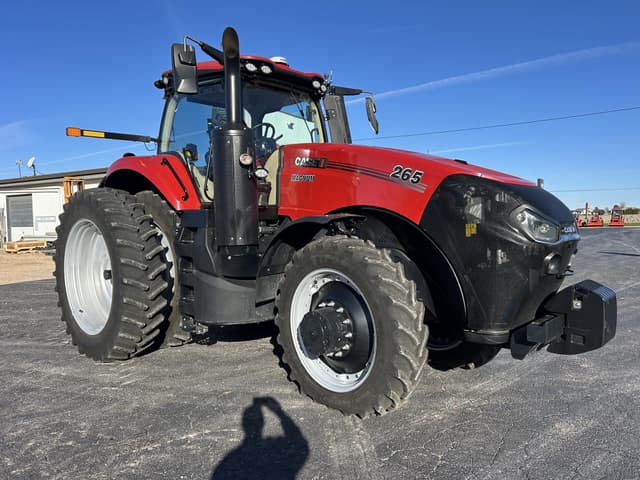Image of Case IH Magnum 265 equipment image 2