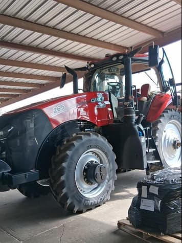Main image Case IH Magnum 265