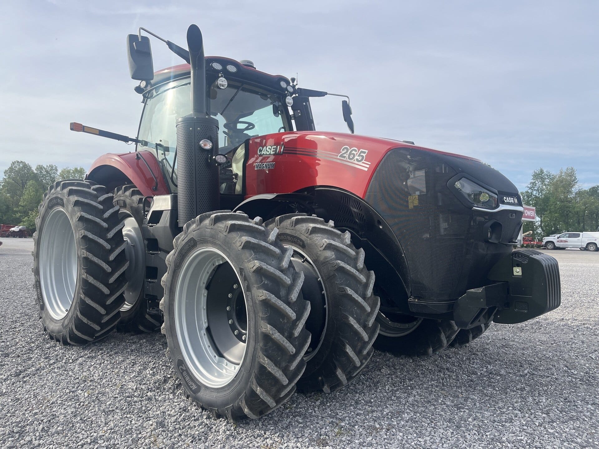 2025 Case IH Magnum 265 Equipment Image0