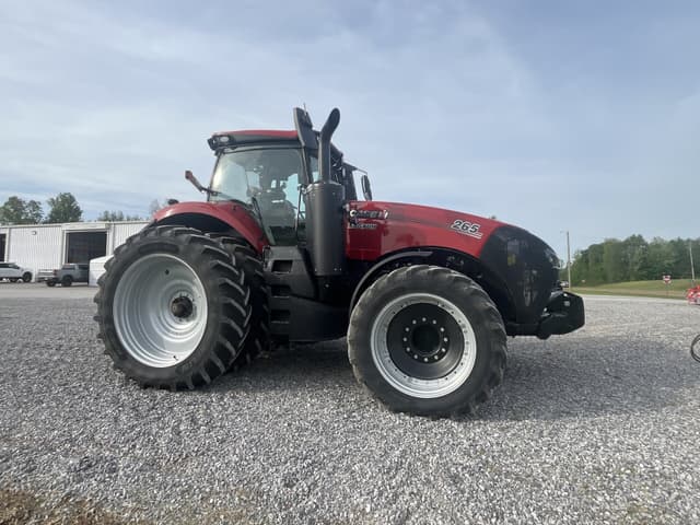 Image of Case IH Magnum 265 equipment image 1